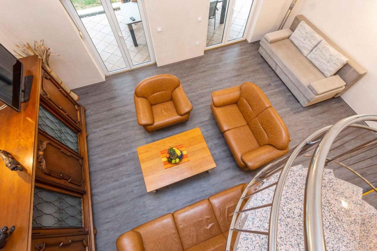 House Neda Villa Pridraga Exterior photo