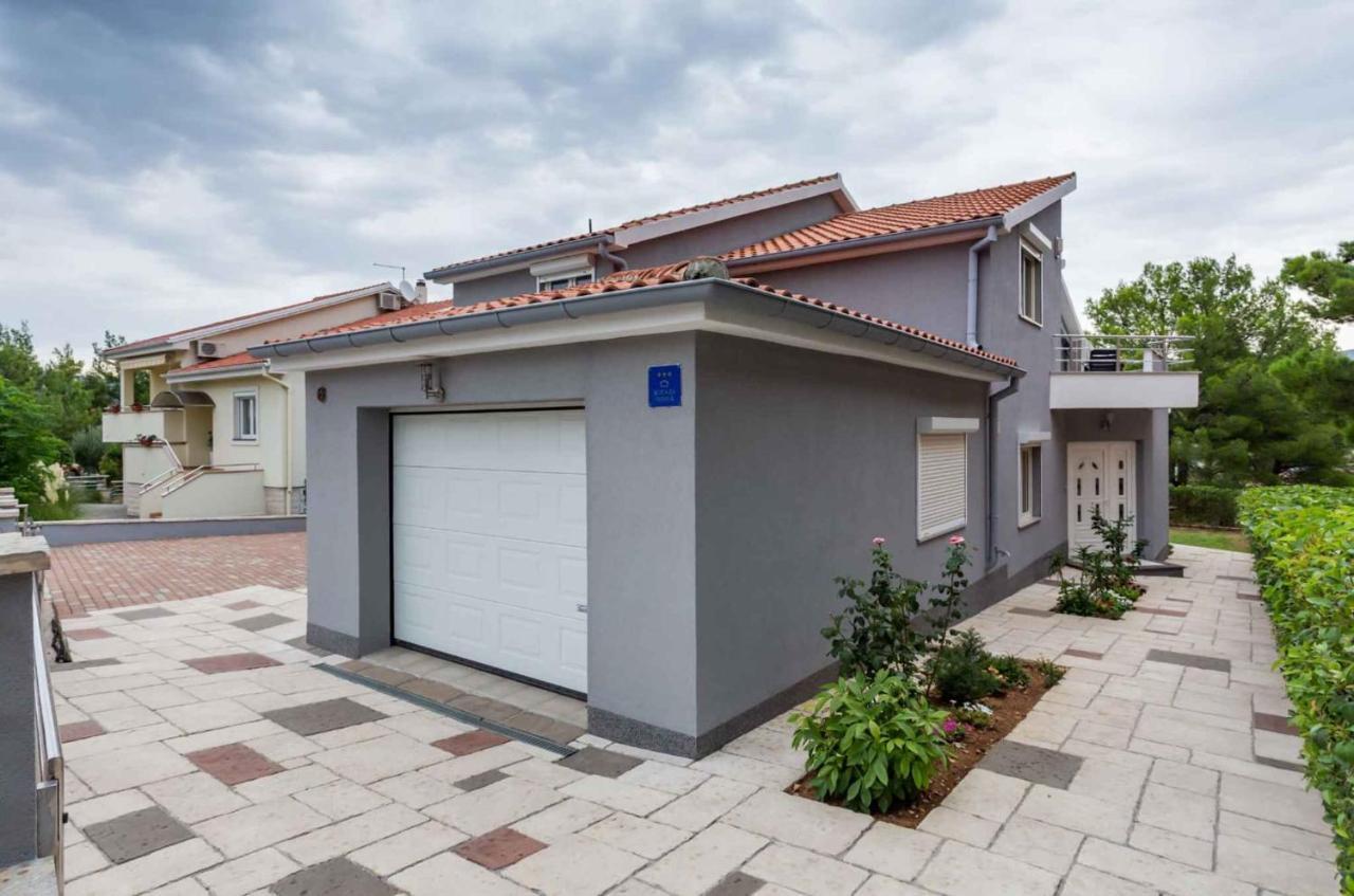 House Neda Villa Pridraga Exterior photo